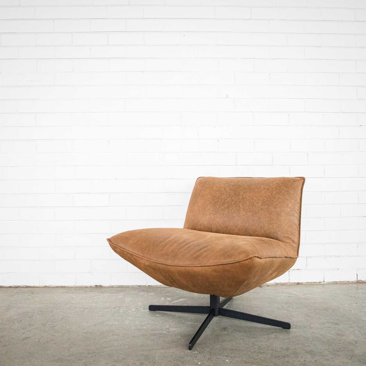 Global Leather Swivel Chair