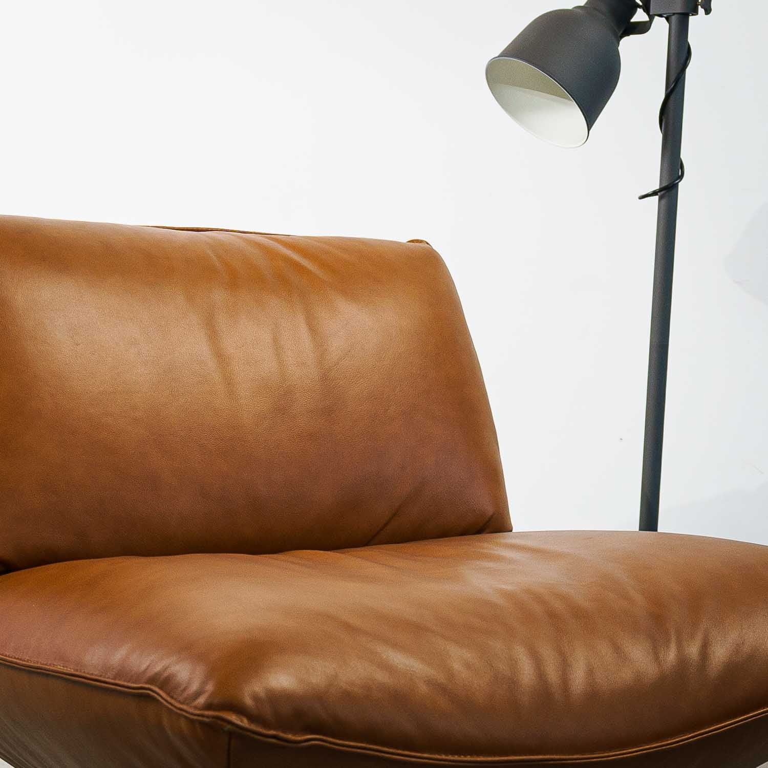 Global Leather Swivel Chair