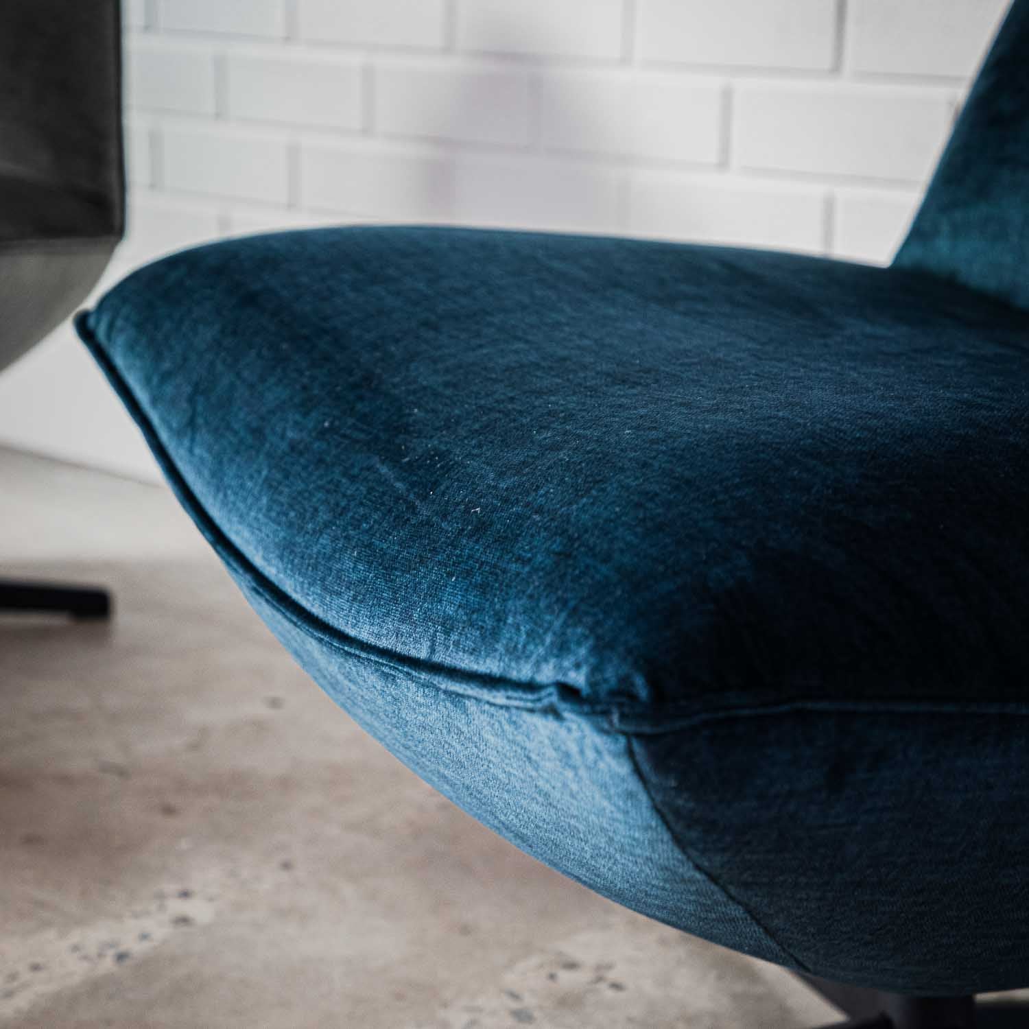 Online Warehouse Sale Global Fabric Swivel Chair in Vogue Ocean